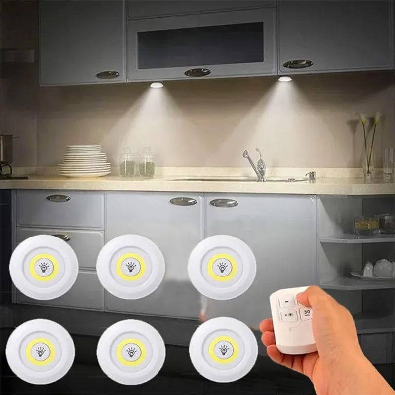 LED Unterbauleuchte mit Fernbedienung – batteriebetrieben, dimmbar, für Schrank & Küche